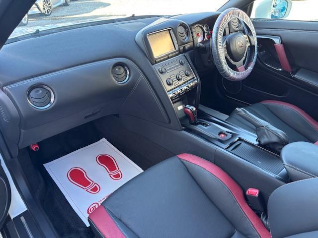 GT-R ブラックエディション MY15 nismoスポリセ HDDナビ(15枚目)