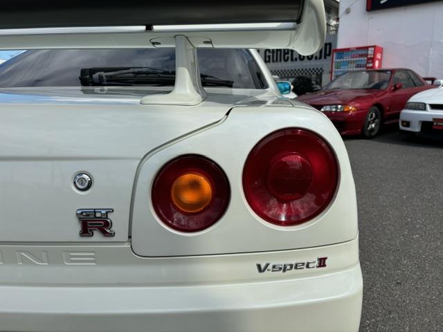 ＧＴ－Ｒ　ＶスペックＩＩ　ＨＫＳ車高調　ホーネットセキュリティ　ｎｉｓｍｏエアロ　ナビＴＶ　ＨＩＤ　ＥＴＣ(14枚目)