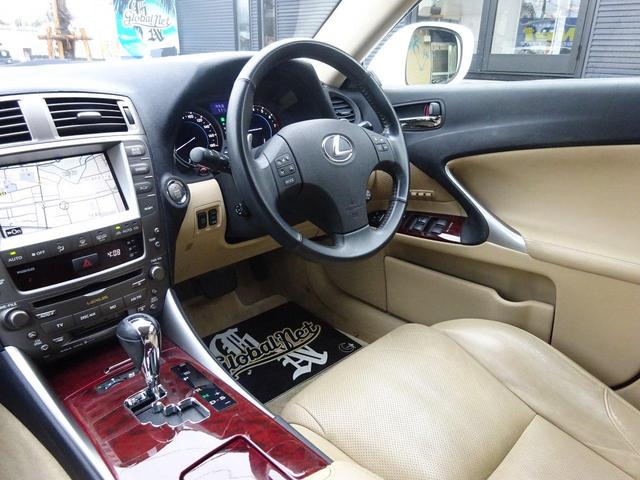 IS350 バージョンL 全部付き・サンルーフ・本革・19AW・新品テイン車高調・HDDナビ・地デジTV・走行中可・AUX音楽・プレミアムサウンド・バックカメラ・ETC・シートヒーター/クーラ・パワーシート・クルコン・カスタム(9枚目)