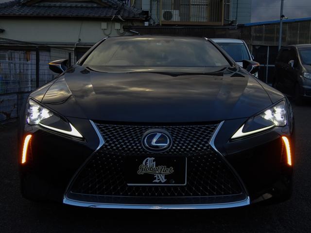 LC500h 1オーナー・ハイブリッド・アルカンターラ本革・OP21AW・カーボンルーフ・スピンドルグリル・3眼LEDヘッド・リアフォグ・大型SDナビ・地TV・Bカメラ・ETC2.0・安全装備・BSM・低走行(18枚目)