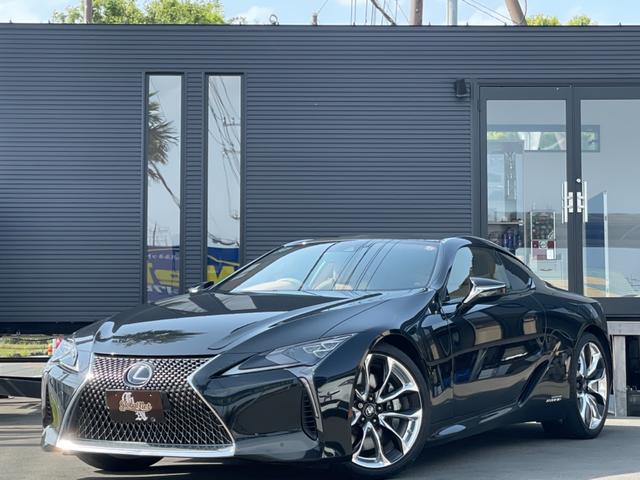 LC500h 1オーナー・ハイブリッド・アルカンターラ本革・OP21AW・カーボンルーフ・スピンドルグリル・3眼LEDヘッド・リアフォグ・大型SDナビ・地TV・Bカメラ・ETC2.0・安全装備・BSM・低走行(20枚目)