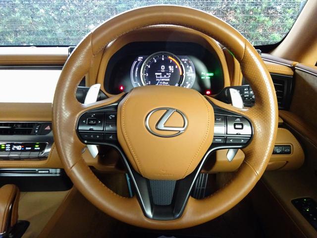 LC500h 1オーナー・ハイブリッド・アルカンターラ本革・OP21AW・カーボンルーフ・スピンドルグリル・3眼LEDヘッド・リアフォグ・大型SDナビ・地TV・Bカメラ・ETC2.0・安全装備・BSM・低走行(47枚目)