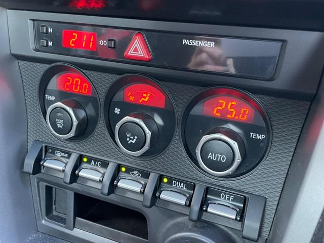 GT クーペ 社外フルエアロ 19AW ブラックルーフ イクリプスSDナビ 地デジフルセグTV DVD再 Bluetooth音楽 バックカメラ ETC ユピテルドライブレコーダー パドルシフト 左右独立エアコン ウェルカムランプ HIDヘッドライト 替白(16枚目)