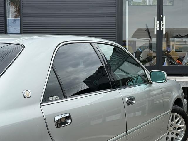 クラウン アスリートＶ■ワンオーナー車■１ＪＺターボ■修復歴無■実走行　■ターボ■フルオリジナル■純正１６インチアルミ■パワーシート■キーレス■スペアキー有■スペアタイヤ■ＥＴＣ■独立型エアコン■プライバシーガラス（10枚目）