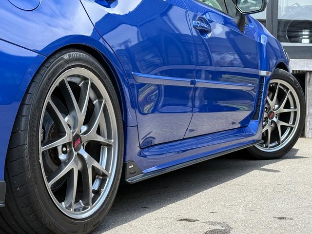 ＷＲＸ ＳＴＩ ＳＴＩ　タイプＳ■純正６速ＭＴ■禁煙車■大型リアスポイラー　■ＳＴＩエアロ■レカロシート■フジツボ２本出しマフラー■４ＷＤ■ターボ■純正１８インチアルミ■ブレンボ製キャリパー■ハーフレザーシート■カロッツェリアナビ■バックカメラ■ＥＴＣ■車高調（22枚目）
