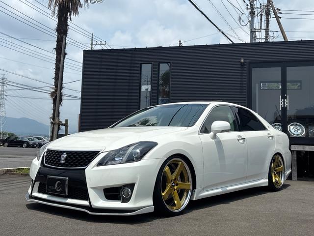 クラウン ２．５アスリート　アニバーサリーエディション■後期型　■サンルーフ■本革シート■メーカー純正ナビ■バックカメラ■ＷＯＲＫ２０インチＡＷ■ＴＥＩＮ車高調■シルクブレイズエアロ■フィルムガラス■全席イージークローザー■シートヒーター／クーラー■クルコン（23枚目）