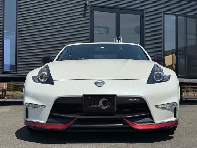 フェアレディＺ ニスモ■ワンオーナー車■後期型■ＢＯＳＥサウンドシステム　ニスモスポーツリセッティング実施車■ニスモ２本出マフラー■ニスモ専用エアロ■ニスモ純正１９インチアルミホイール■純正ナビ■バックカメラ■パドルシフト■ドライブレコーダー■ＥＴＣ■純正レカロシート（22枚目）