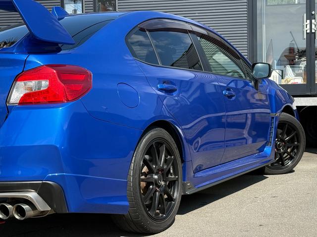 ＷＲＸ Ｓ４ ２．０ＧＴ－Ｓアイサイト■ＳＴＩエアロ■大型リアウィング　■ターボ■純正ナビ■バックカメラ■ＳＳＲ１８インチアルミ■ＬＥＤヘッド■純正ビルシュタイン製ダンパー■アイサイトＶｅｒ．３■プリクラ■レーダクルーズ■Ｂｌｕｅｔｏｏｔｈ■ＵＳＢ■ＴＶ■ＥＴＣ■ドラレコ（22枚目）