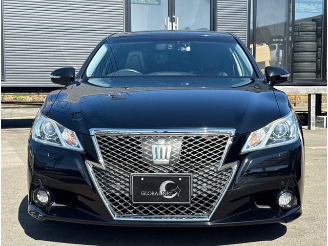 クラウン アスリートＧ■サンルーフ■黒本革シート■メーカー純正ナビ　■アドバントパッケージ■プレミアムサウンド■純正スパッタリング１８インチアルミ■全席イージークロージャー■シートヒーター／クーラー■電動リアサンシェード■電動チルト■パドルシフト■ＥＴＣ（26枚目）