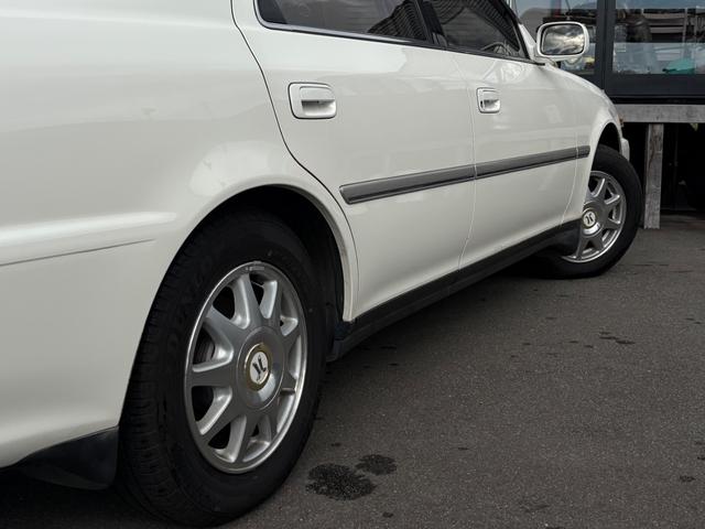 クレスタ エクシード プレミアムエディション■4万キロ■修復歴無し ■後期型■1G-FE■フルオリジナル■スーパーホワイトパールマイカ(051)■HIDヘッドライト■パワーシート■ウッドコンビハンドル■木目調パネル■CD■フロントフォグランプ■オートライト(15枚目)