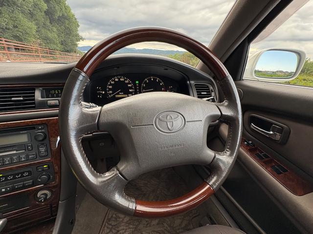 クレスタ エクシード プレミアムエディション■4万キロ■修復歴無し ■後期型■1G-FE■フルオリジナル■スーパーホワイトパールマイカ(051)■HIDヘッドライト■パワーシート■ウッドコンビハンドル■木目調パネル■CD■フロントフォグランプ■オートライト(17枚目)