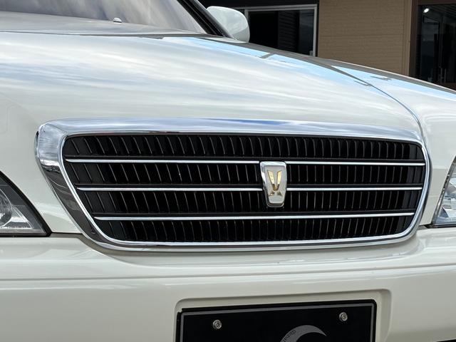 クレスタ エクシード エクセレントエディション■後期型■修復歴無し ■フルノーマル車■走行距離7万キロ台■純正15インチアルミホイール■専用アルミセンターキャップ■パワーシート■HIDヘッド■ETC■ウッドコンビハンドル■革巻きシフトノブ■木目調パネル(6枚目)