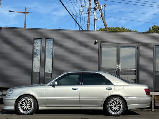 クラウン アスリートVX■300台限定モデル■1JZ-GTE■後期型 ■ターボ■特別仕様車■BBS18インチアルミホイール■専用マフラー/フロントバンパー/スプリング/リアアンダースポイラー/エンブレム■メーカー純正ナビ■HIDヘッドライト■フィルムガラス■ETC■CD(6枚目)