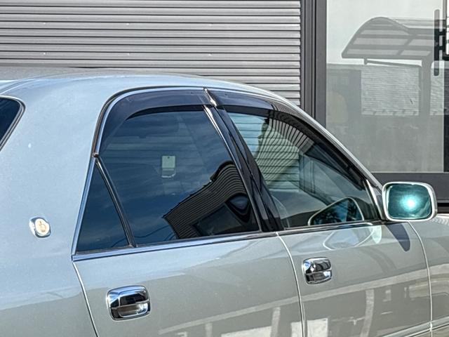 クラウン アスリートVX■300台限定モデル■1JZ-GTE■後期型 ■ターボ■特別仕様車■BBS18インチアルミホイール■専用マフラー/フロントバンパー/スプリング/リアアンダースポイラー/エンブレム■メーカー純正ナビ■HIDヘッドライト■フィルムガラス■ETC■CD(12枚目)