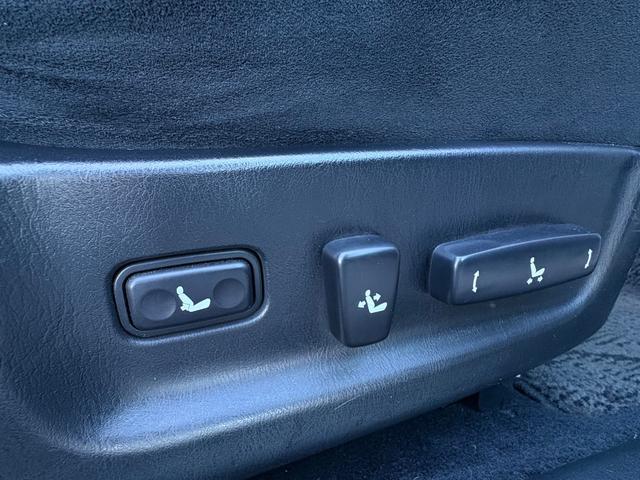 クラウン アスリートVX■300台限定モデル■1JZ-GTE■後期型 ■ターボ■特別仕様車■BBS18インチアルミホイール■専用マフラー/フロントバンパー/スプリング/リアアンダースポイラー/エンブレム■メーカー純正ナビ■HIDヘッドライト■フィルムガラス■ETC■CD(39枚目)