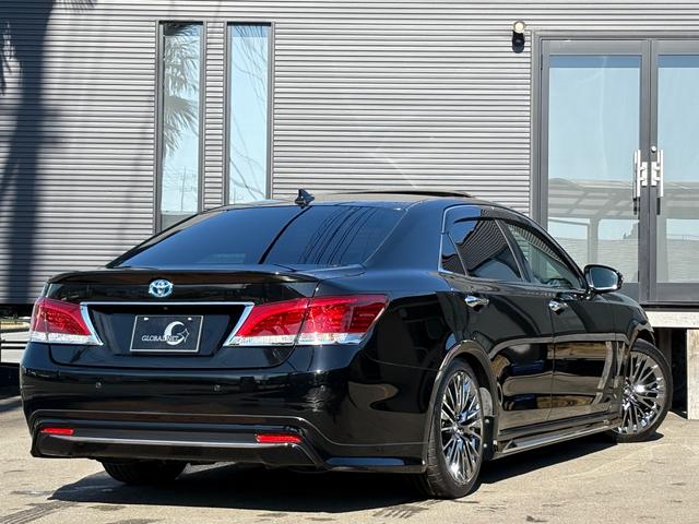 クラウンマジェスタ Fバージョン■サンルーフ■黒本革シート■メーカー純正ナビ ■アラウンドビューモニター■全席イージークロージャー■二列目エアコン■RSRダウンサス■シートヒーター/クーラー■18インチアルミ■プリクラ■レーダクルーズ■BSM■LEDヘッド/フォグ■ETC■(6枚目)