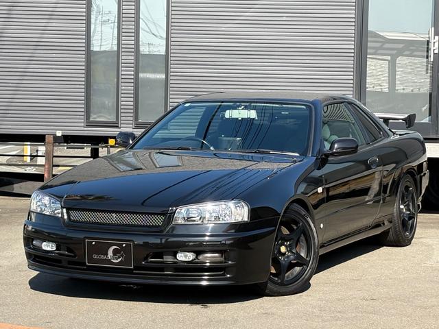 スカイライン 25GT-Vクーペ■後期型■TEIN車高調■RAYS17AW ■修復歴無し■HIDヘッドライト■ドライブレコーダー前/後■キーレス■オートエアコン■社外ナビ■CDデッキ■コンビハンドル■ETC(32枚目)