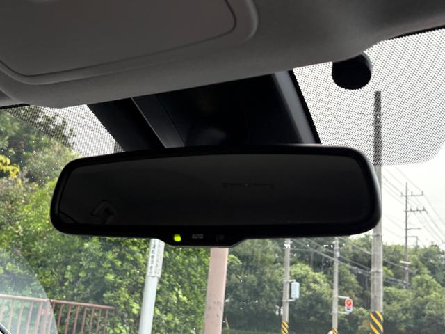 プリウス Aツーリングセレクション■モデリスタフルエアロ■黒本革シート ■アルパイン9インチナビ■LEDヘッド/フォグランプ■シートヒーター■バックカメラ■純正17AW■プリクラッシュ■レーダクルーズコントロール■レーンアシスト■BSM■ヘッドアップディスプレイ■ETC(38枚目)