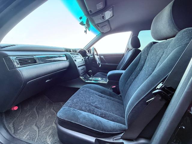 クラウンエステート アスリート■後期型■走行距離6万キロ台■フィルムガラス 純正ブラックボディ(202)■社外18インチアルミホイール■HIDヘッド■ルーフレール■オートクルーズ■ETC■CD■ドライブレコーダー前/後■キーレス(22枚目)