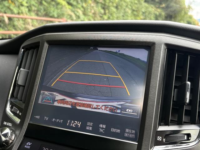 クラウンハイブリッド アスリートG■サンルーフ■黒本革シート■メーカー純正ナビ ■後期型■アドバントパッケージ■純正オプションスパッタリング18インチアルミ■LEDヘッド/フォグランプ■イージークロージャ■プリクラッシュ■レーダクルーズコントロール■コーナーセンサー■ETC(15枚目)