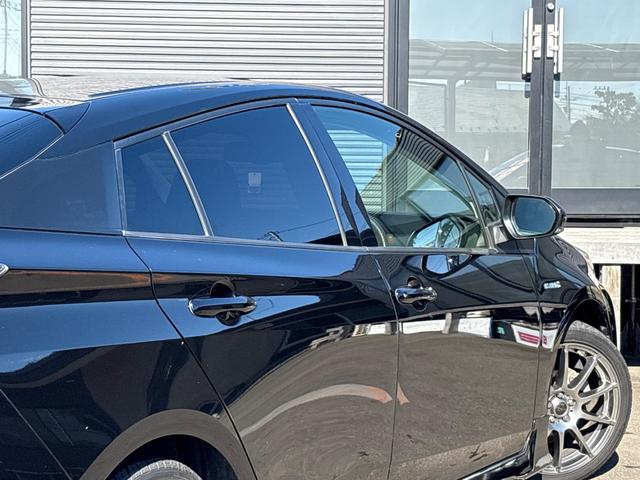 プリウス Sセーフティプラス■モデリスタフルエアロ■社外18インチAW ■トヨタ純正ディーラーオプションナビ■LEDヘッド/フォグランプ■フィルムガラス■セーフティセンスP■プリクラッシュ■レーダクルーズコントロール■オートマチックハイビーム■コーナーセンサー■ETC(6枚目)