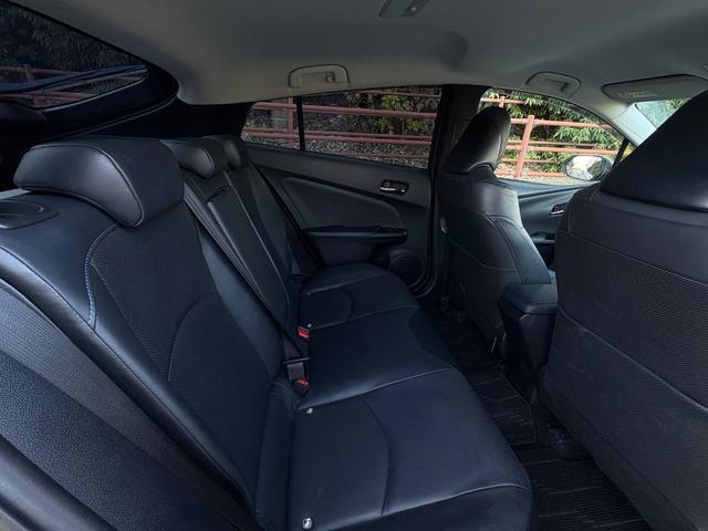 プリウス Aプレミアム ツーリングセレクション■本革シート■モデリスタ フルエアロ■純正17インチアルミ■純正9インチナビ■LEDヘッド/フォグランプ■セーフティセンスP■プリクラッシュ■レーダクルーズコントロール■ブラインドスポットモニター■コーナーセンサー■ETC(29枚目)