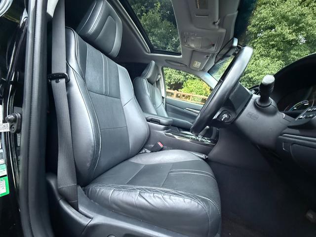 クラウンハイブリッド アスリートG■サンルーフ■黒本革シート■メーカー純正ナビ ■アドバンストパッケージ■アラウンドビューモニター■純正スパッタリング18インチアルミ■テイン(フルタップ式)車高調■フィルムガラス■シートヒーター/クーラー■レーダクルーズコントロール■ETC(10枚目)