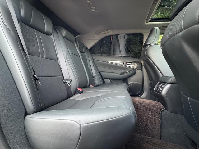 クラウンハイブリッド アスリートG■サンルーフ■黒本革シート■メーカー純正ナビ ■アドバンストパッケージ■アラウンドビューモニター■純正スパッタリング18インチアルミ■テイン(フルタップ式)車高調■フィルムガラス■シートヒーター/クーラー■レーダクルーズコントロール■ETC(37枚目)