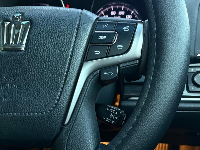 クラウン アスリートＧ■サンルーフ■黒本革シート■メーカー純正ナビ　■アドバンストパッケージ■社外１９インチアルミ■フィルムガラス■全席イージークロージャー■社外テール■シートヒーター／クーラー■プリクラッシュ■レーダクルーズコントロール■ドラレコ■バックカメラ（11枚目）