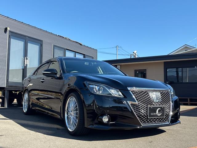 クラウン アスリートＧ■サンルーフ■黒本革シート■メーカー純正ナビ　■アドバンストパッケージ■社外１９インチアルミ■フィルムガラス■全席イージークロージャー■社外テール■シートヒーター／クーラー■プリクラッシュ■レーダクルーズコントロール■ドラレコ■バックカメラ（19枚目）