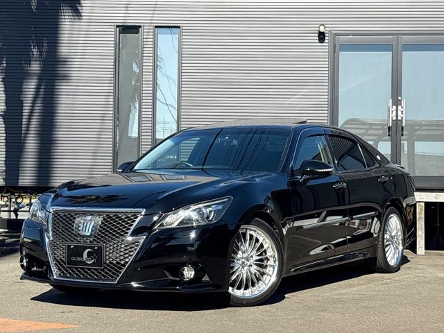 クラウン アスリートＧ■サンルーフ■黒本革シート■メーカー純正ナビ　■アドバンストパッケージ■社外１９インチアルミ■フィルムガラス■全席イージークロージャー■社外テール■シートヒーター／クーラー■プリクラッシュ■レーダクルーズコントロール■ドラレコ■バックカメラ（20枚目）