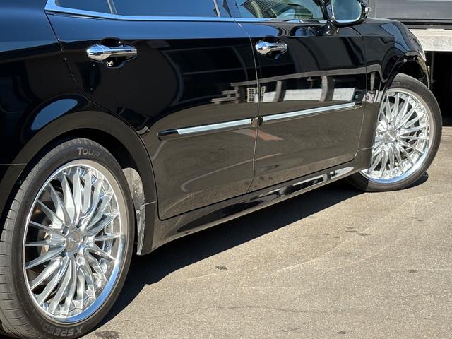 クラウン アスリートＧ■サンルーフ■黒本革シート■メーカー純正ナビ　■アドバンストパッケージ■社外１９インチアルミ■フィルムガラス■全席イージークロージャー■社外テール■シートヒーター／クーラー■プリクラッシュ■レーダクルーズコントロール■ドラレコ■バックカメラ（22枚目）