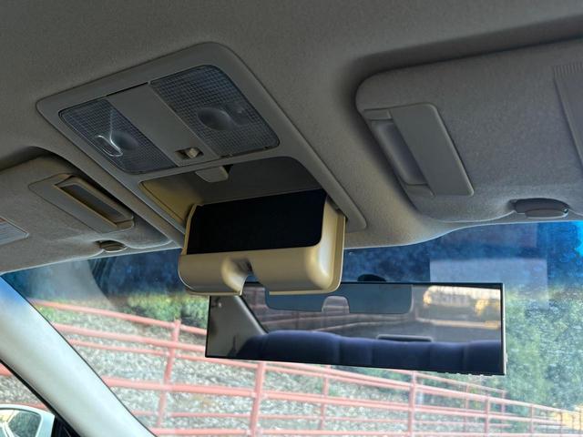 スカイライン 350GT■6速マニュアル■純正18インチアルミ■7万キロ台 ■HIDヘッドランプ■パワーシート■クーペ■ブレンボキャリパー■オートエアコン■フロントフォグランプ■純正オプションホワイトパール(QX1)■タイヤ溝有(26枚目)