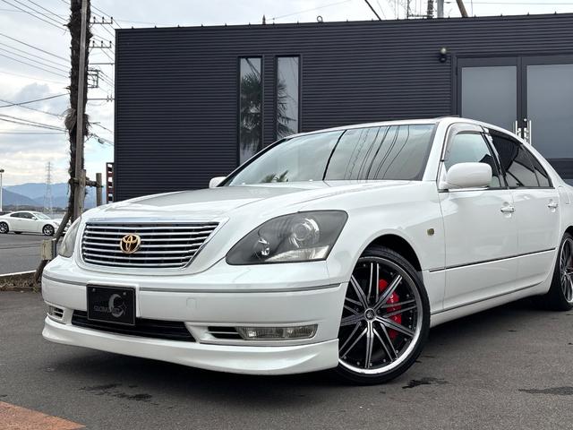 セルシオ Ｃ仕様　インテリアセレクション■黒本革シート■サンルーフ　■純正オプションフロントリップ■マクレビプレミアムサウンド■メーカー純正ナビ■社外１９ＡＷ■全席シートヒーター＆クーラー■パワーシート■電動サンシェード■バックカメラ■全席イージークロージャー■ＥＴＣ（2枚目）