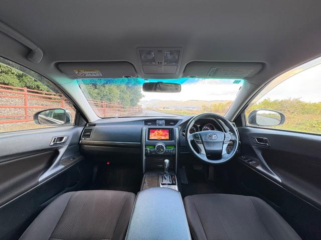 マークX 250G■モデリスタエアロ■2万キロ■フルタップ式車高調■ ■純正202ブラックボディ■社外19インチアルミ■フィルムガラス■社外ケンウッドナビ■バックカメラ■ETC■パワーシート■社外三眼LEDヘッドライト■ウィンカーミラー(3枚目)