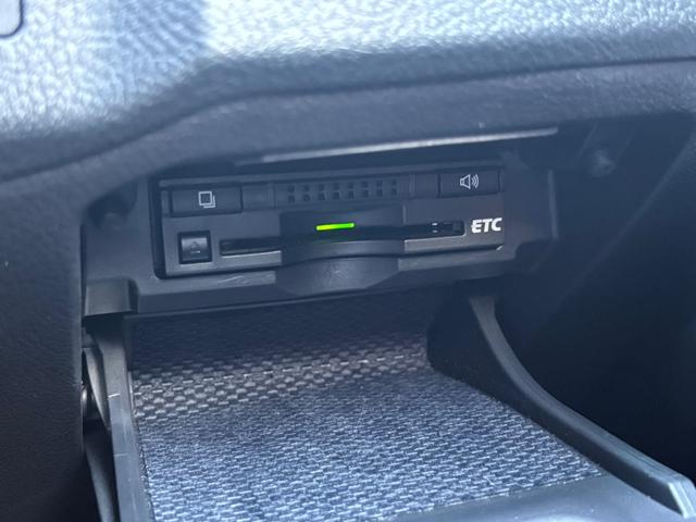 マークX 250G■モデリスタエアロ■2万キロ■フルタップ式車高調■ ■純正202ブラックボディ■社外19インチアルミ■フィルムガラス■社外ケンウッドナビ■バックカメラ■ETC■パワーシート■社外三眼LEDヘッドライト■ウィンカーミラー(14枚目)