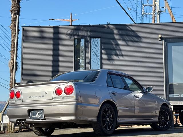 スカイライン 25GT-X■後期型■修復歴なし■純正リアスポイラー ■RB25エンジン■社外17インチアルミ■テイン【フルタップ式】車高調■オートエアコン■ETC■キーレス■フィルムガラス■CD■シフトチェンジスイッチ(21枚目)