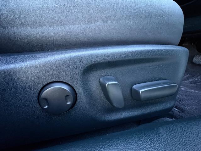 クラウンマジェスタ Fバージョン■ワンオーナー■サンルーフ■黒本革シート ■モデリスタフルエアロ■純正OP18AW■メーカー純正ナビ■Bカメラ■プレミアムサウンド■レーダクルーズ■BSM■LEDヘッド/フォグ■全席イージークロージャ■シートヒーター/クーラー■コーナーセンサ(35枚目)