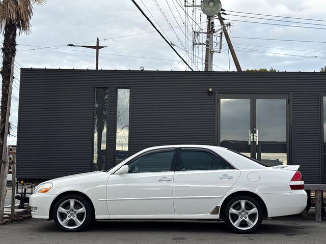 マークII グランデｉＲ－Ｖ■５速ＭＴ（公認済み）■１ＪＺ－ＧＴＥターボ　■修復歴なし■純正１７インチアルミ■純正オプショングリル■タイベル交換ステッカー有■純正トランクスポイラー■パワーシート■オートエアコン■記録簿あり■スペアキーあり■レインバイザー（5枚目）