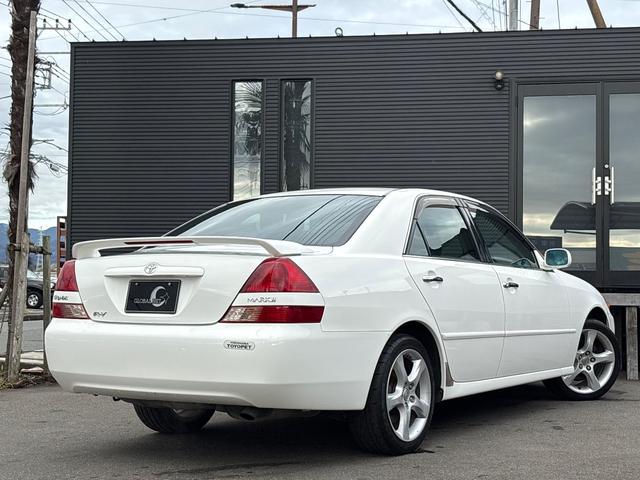 マークII グランデｉＲ－Ｖ■５速ＭＴ（公認済み）■１ＪＺ－ＧＴＥターボ　■修復歴なし■純正１７インチアルミ■純正オプショングリル■タイベル交換ステッカー有■純正トランクスポイラー■パワーシート■オートエアコン■記録簿あり■スペアキーあり■レインバイザー（8枚目）