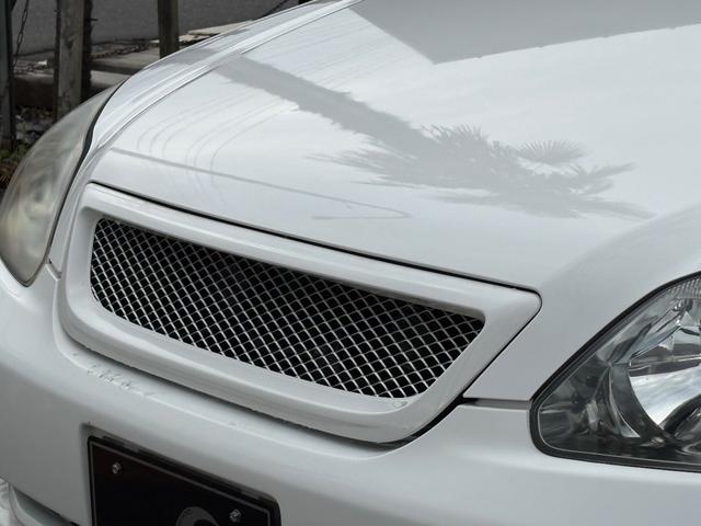 マークII グランデｉＲ－Ｖ■５速ＭＴ（公認済み）■１ＪＺ－ＧＴＥターボ　■修復歴なし■純正１７インチアルミ■純正オプショングリル■タイベル交換ステッカー有■純正トランクスポイラー■パワーシート■オートエアコン■記録簿あり■スペアキーあり■レインバイザー（9枚目）