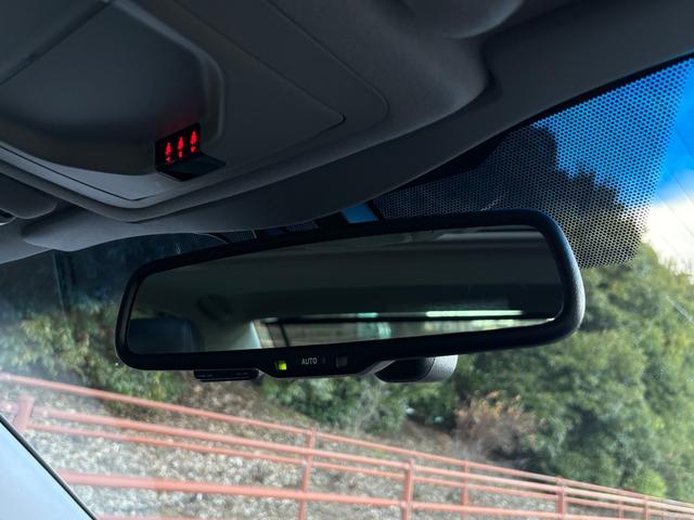 クラウンハイブリッド アスリートG■サンルーフ■黒本革シート■メーカー純正ナビ ■202ブラックボディ■ハイブリット■純正オプション18インチスパッタリングアルミ■HIDヘッド■Bカメラ■ETC■パワーシート■クルコン■シートヒーター/クーラー■ドラレコ■電動サンシェード(28枚目)