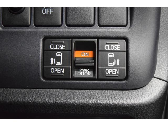 ノア Ｓｉ　Ｂｌｕｅｔｏｏｔｈ　フルセグナビ　バックカメラ　コーナーセンサー　デュアルオートエアコン　アイドリングストップ　ＥＴＣ　ＬＥＤ　スマートキー　マニュアルモード　オートライト　両側パワースライドドア（14枚目）