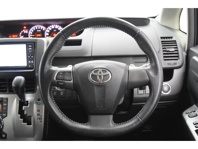 ヴォクシー ＺＳ　煌ＩＩ　Ｂｌｕｅｔｏｏｔｈ　フルセグナビ　バックカメラ　デュアルオートエアコン　ＥＴＣ　ＨＩＤ　スマートキー　マニュアルモード　オートライト　両側パワースライドドア（31枚目）