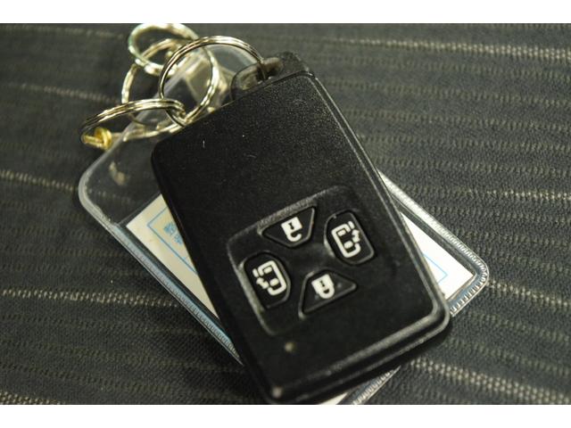 ヴォクシー ＺＳ　煌ＩＩ　Ｂｌｕｅｔｏｏｔｈ　フルセグナビ　バックカメラ　デュアルオートエアコン　ＥＴＣ　ＨＩＤ　マニュアルモード　オートライト　スマートキー　両側パワースライドドア（36枚目）