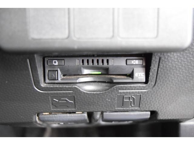 ルーミー カスタムＧ　Ｓ　Ｂｌｕｅｔｏｏｔｈ　フルセグナビ　バックカメラ　アイドリングストップ　横滑り防止装置　衝突被害軽減システム　クルーズコントロール　ＥＴＣ　ＬＥＤ　スマートキー　オートライト　両側パワースライドドア（15枚目）
