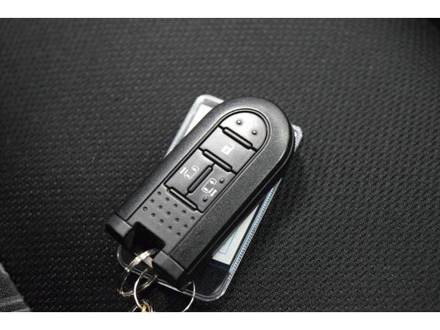 ルーミー カスタムＧ　Ｓ　Ｂｌｕｅｔｏｏｔｈ　フルセグナビ　バックカメラ　アイドリングストップ　横滑り防止装置　衝突被害軽減システム　クルーズコントロール　ＥＴＣ　ＬＥＤ　スマートキー　オートライト　両側パワースライドドア（36枚目）