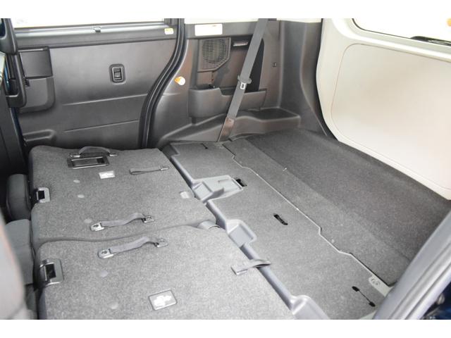 ルーミー カスタムＧ　Ｓ　Ｂｌｕｅｔｏｏｔｈ　フルセグナビ　バックカメラ　アイドリングストップ　横滑り防止装置　衝突被害軽減システム　クルーズコントロール　ＥＴＣ　ＬＥＤ　スマートキー　オートライト　両側パワースライドドア（41枚目）