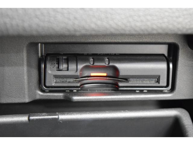 セレナ ライダー　ブラックライン　Ｓ－ハイブリッド　Ｂｌｕｅｔｏｏｔｈ　フルセグナビ　全周囲カメラ　後席モニター　アイドリングストップ　衝突被害軽減システム　フルフラット　ダブルオートエアコン　クルーズコントロール　ＥＴＣ　両側パワースライドドア（31枚目）