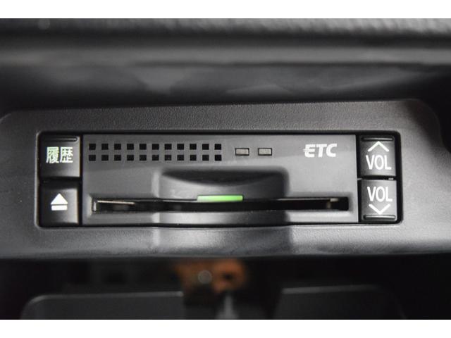 ヴォクシー ＺＳ　煌ＩＩＩ　Ｂｌｕｅｔｏｏｔｈ　フルセグナビ　バックカメラ　ＥＴＣ　ＨＩＤ　ハーフレザーシート　デュアルオートエアコン　マニュアルモード　スマートキー　オートライト　両側パワースライドドア（15枚目）